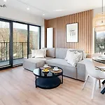 Wonder Home- Izeryn- Centrum Swieradowa Apartment