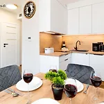 Wonder Home- Izeryn- Centrum Swieradowa Apartment
