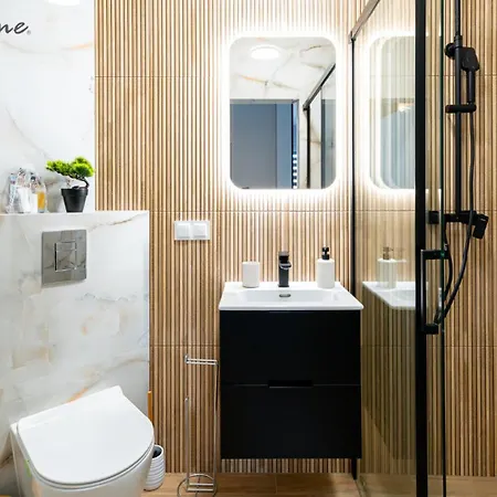 Apartment Wonder Home- Izeryn- Centrum *