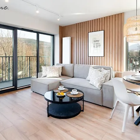 Wonder Home- Izeryn- Centrum Swieradowa 公寓